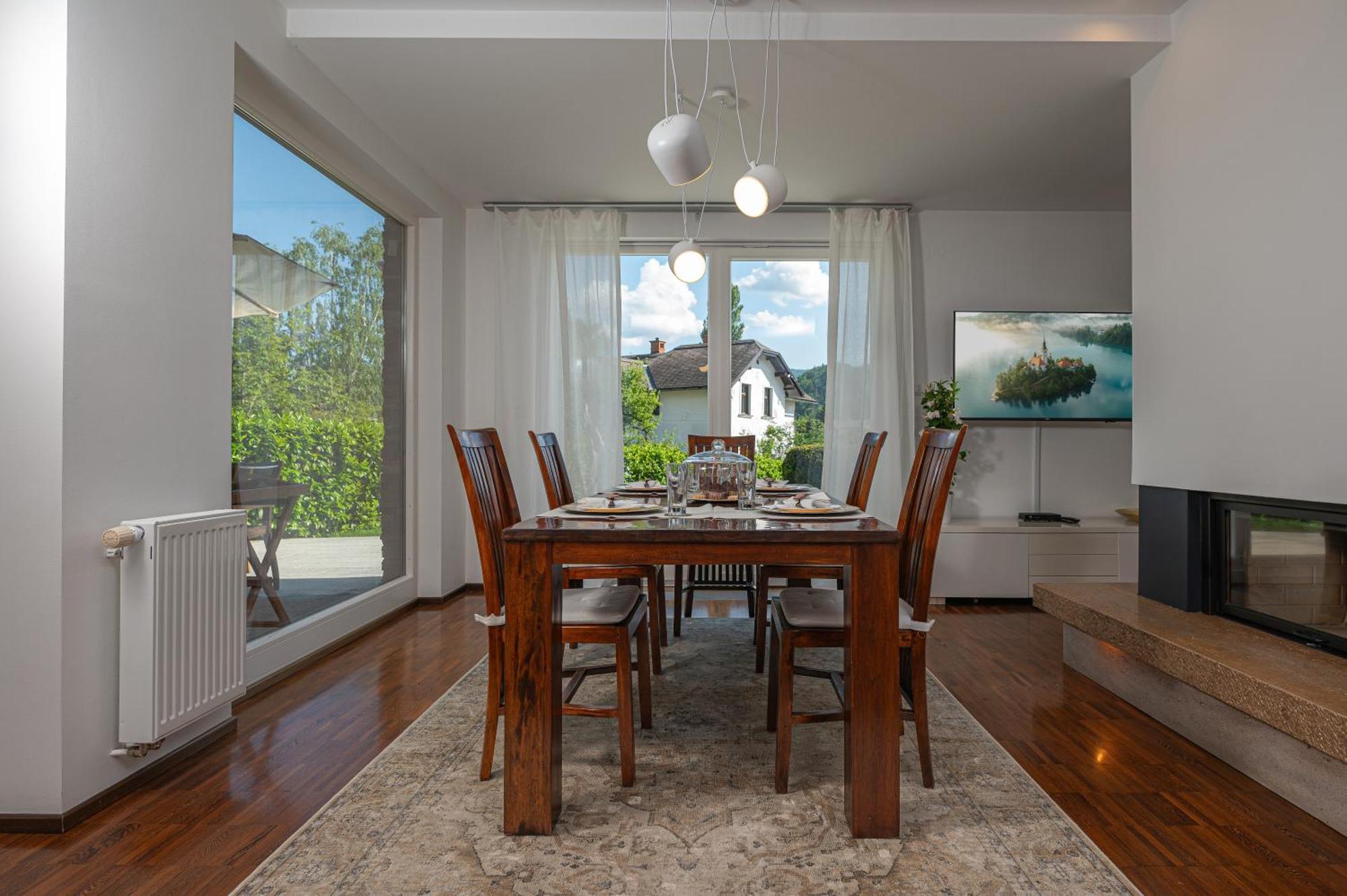 Luxury Apartment Nana Bled Bagian luar foto