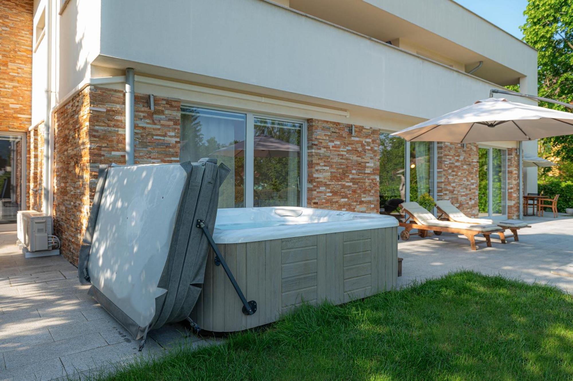 Luxury Apartment Nana Bled Bagian luar foto