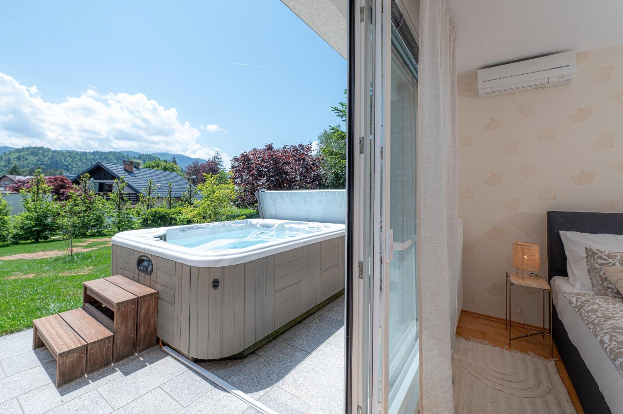 Luxury Apartment Nana Bled Bagian luar foto